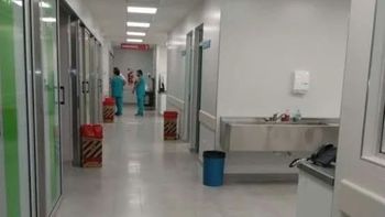 Brote de meningitis posquirúrgica: cerraron los quirófanos de un hospital privado tras 2 muertes Brote de meningitis posquirúrgica: cerraron los quirófanos de un hospital privado tras 2 muertes