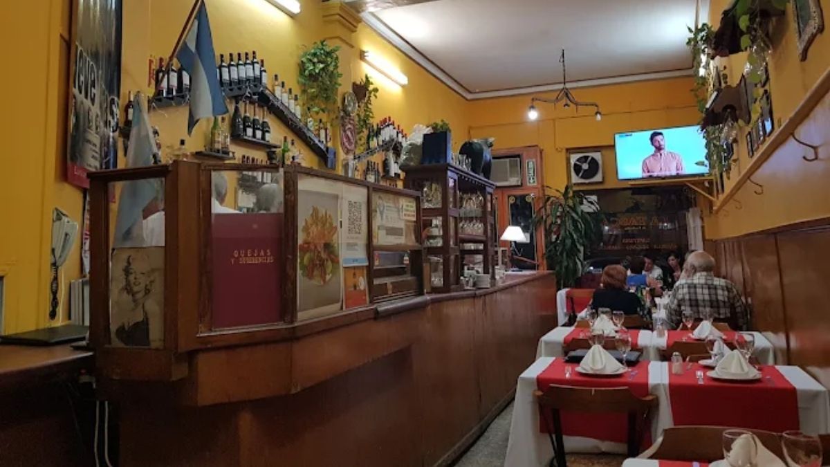 Este bodegón es un clásico del centro porteño. Este bodegón es un clásico del centro porteño.