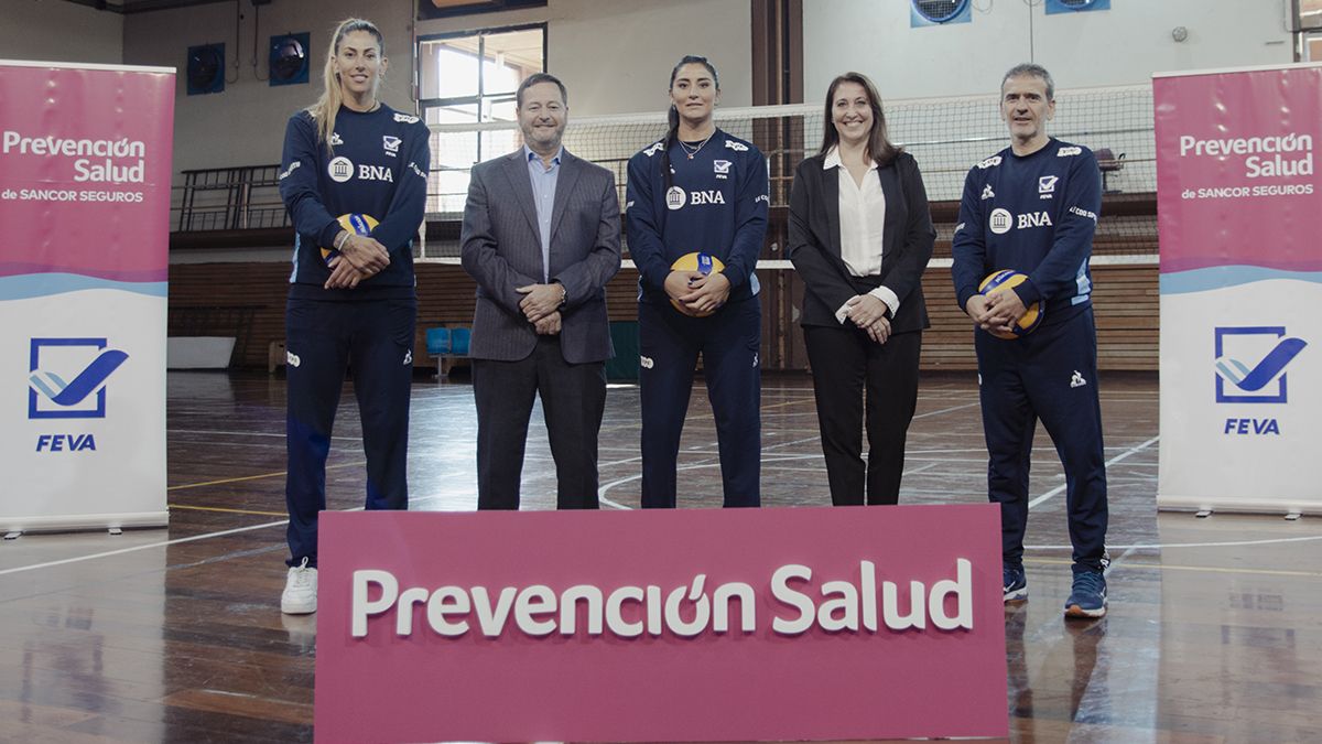 Autoridades de Prevención Salud e integrantes de las Panteras.