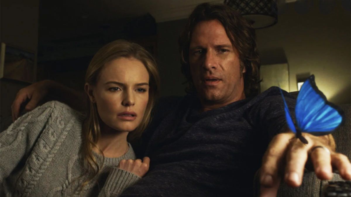 Jessie y Mark, los padres adoptivos de Cody en la película Somnia, antes de despertar.