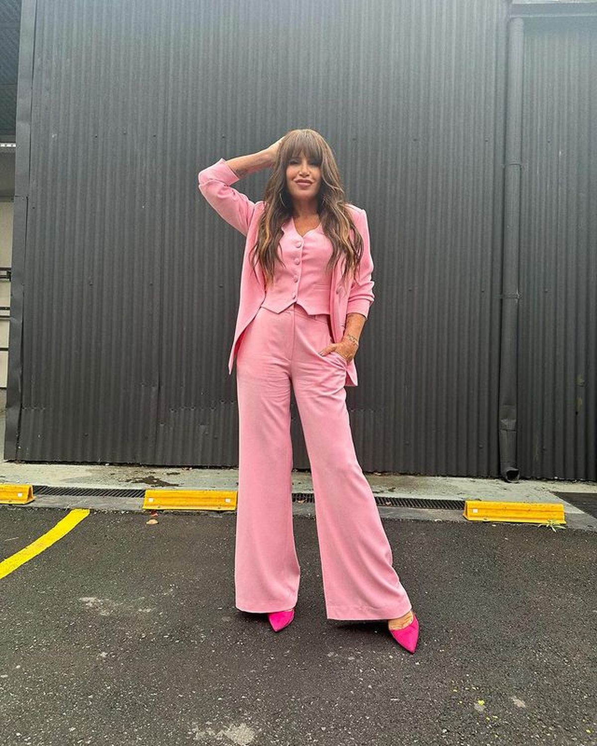 Así luce Florencia Peña el ultra Barbiecore en modo otoñal: pantaloncitos, corporate core y más. Así luce Florencia Peña el ultra Barbiecore en modo otoñal: pantaloncitos, corporate core y más.