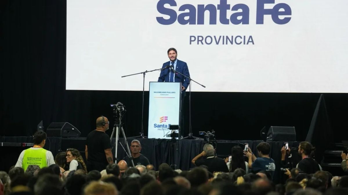 El gobernador de Santa Fe que estuvo presente en la subasta.
