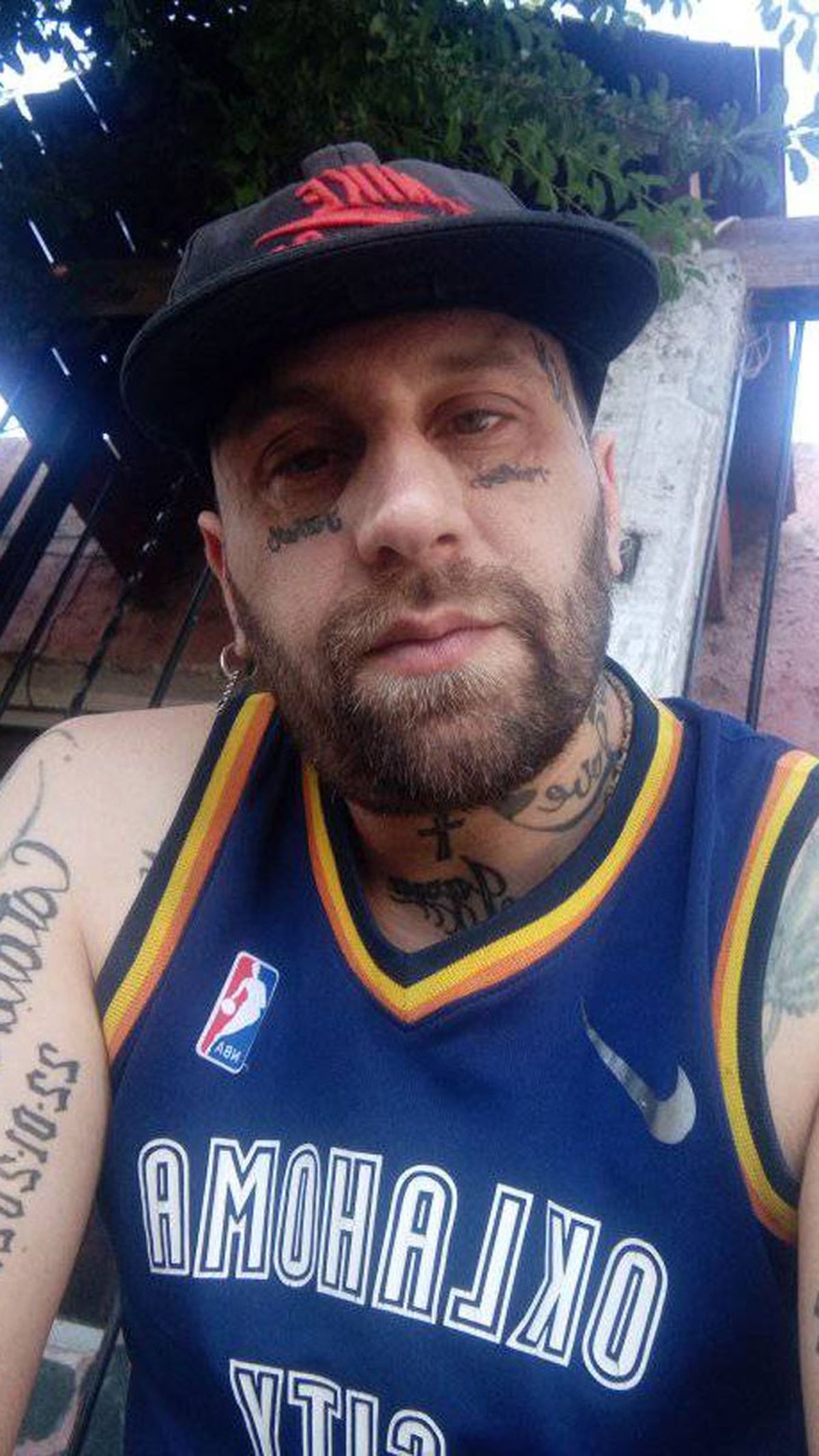 La madre de Aveiro era la encargada de controlar que su hijo cumpliera con las medidas impuestas por la justicia.