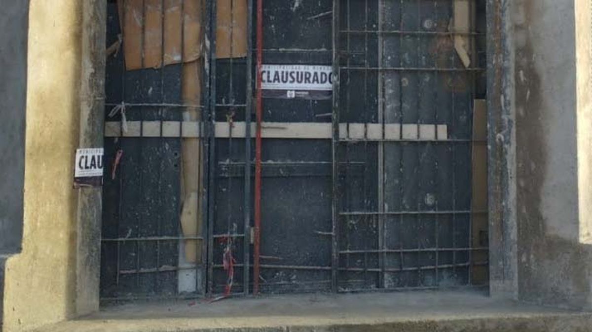 El frente del inmueble de Paso de los Andes y Clark en el que hubo un derrumbe. Ulpiano Suarez denunció al propietario. Foto: Municipalidad de Mendoza.