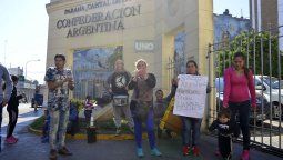 Trabajaron para la campaña de Varisco y ahora quieren los trabajos prometidos