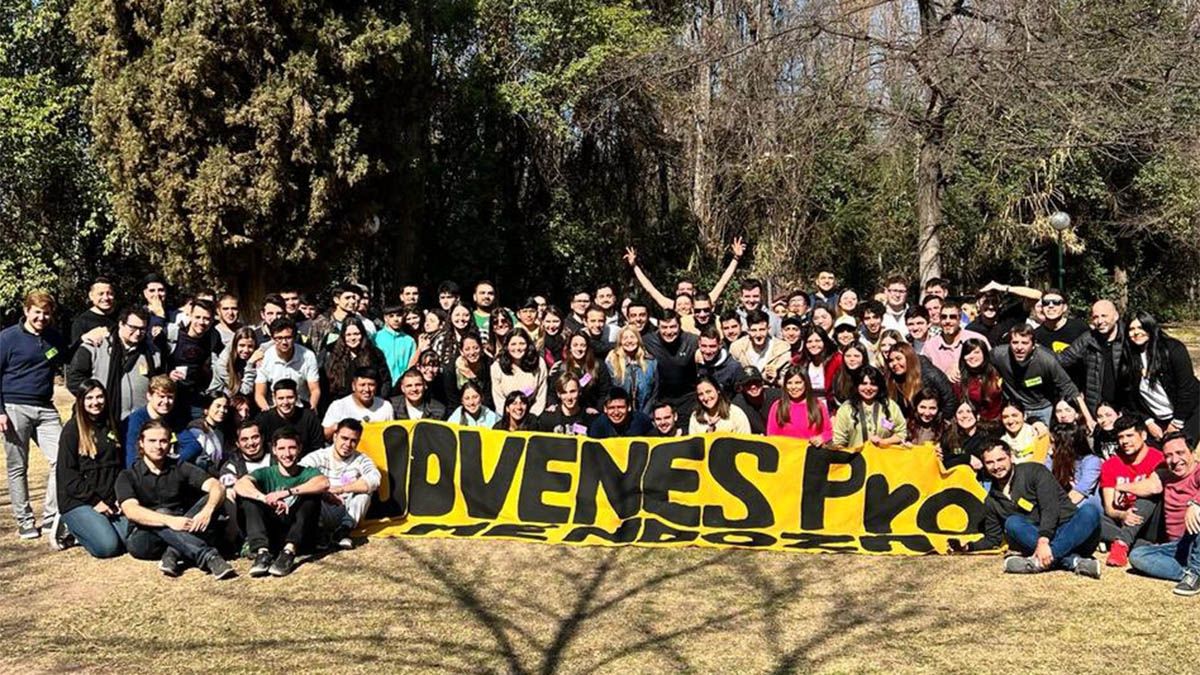 Jóvenes del PRO en Mendoza se reunieron este fin de semana para debatir sobre el proyecto de país que anhelan.