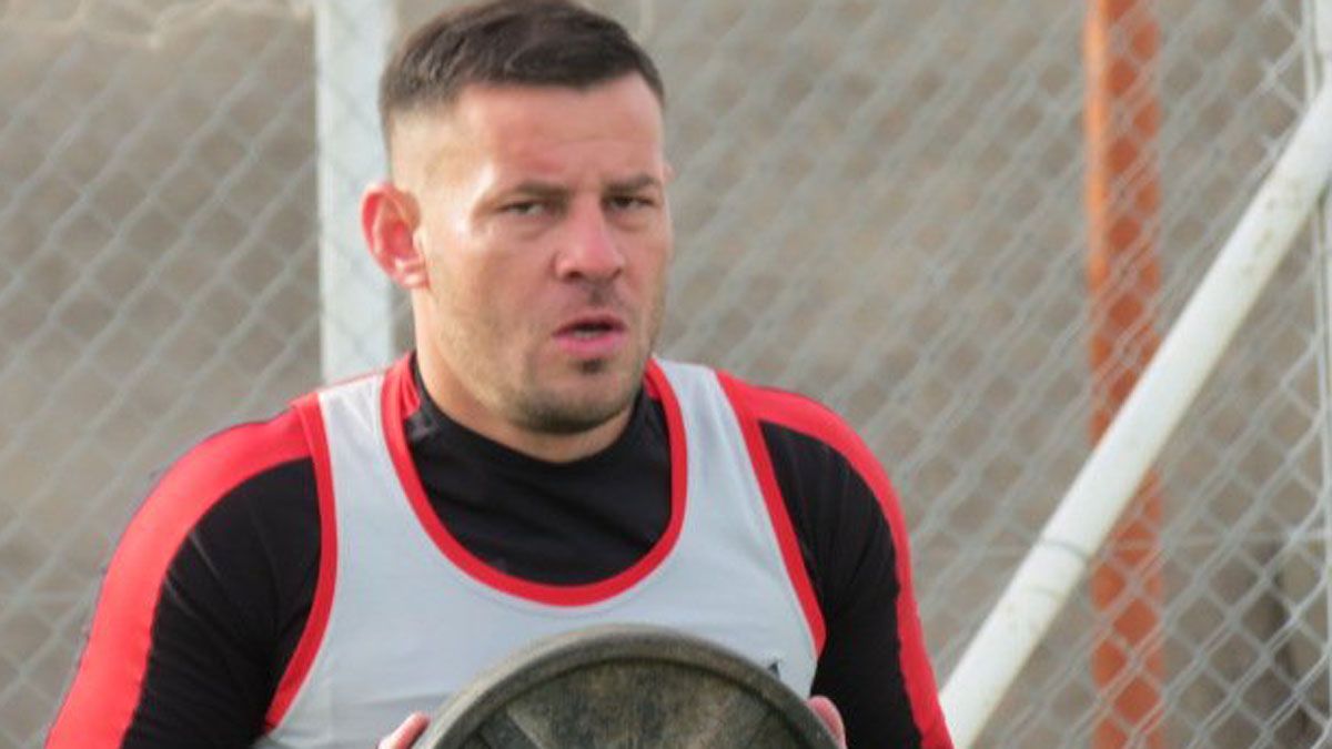 Gonzalo Díaz un refuerzo de jerarquía que incorporó FADEP para el torneo Regional Amateur.