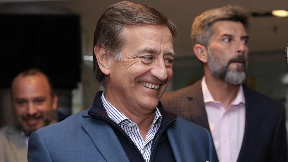 Rodolfo Suarez ya prepara las valijas para su viaje a Brasil.