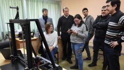 Mendocinos buscan mejorar la fabricación de prótesis con tecnología 3D