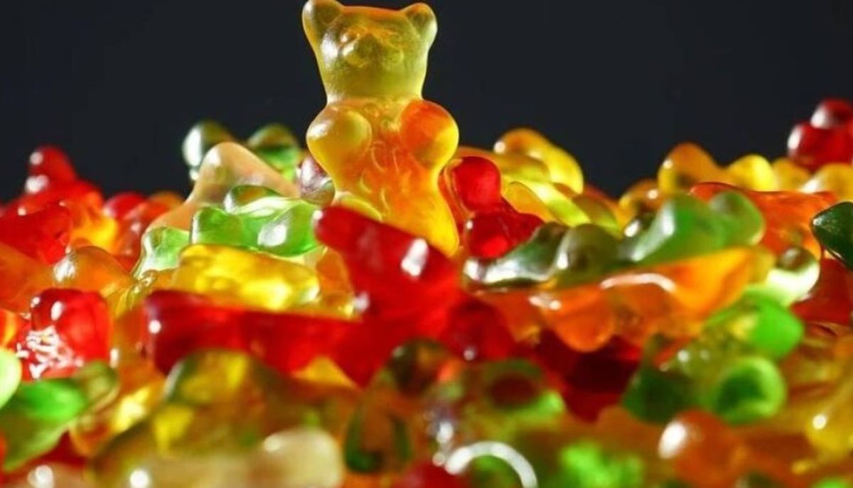 Las golosinas del "osito" son deliciosas. Las golosinas del "osito" son deliciosas.