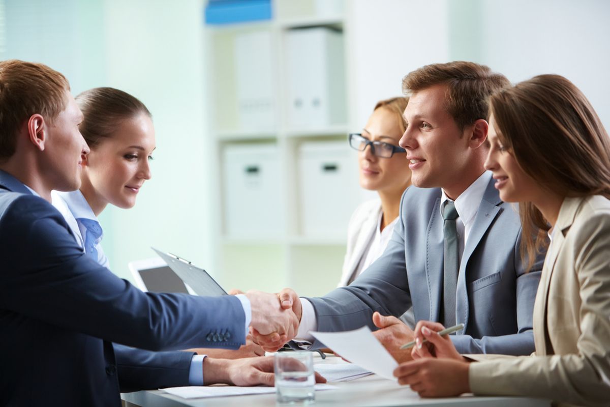 No le tengas miedo a las negociaciones cuando te dirijas a pedir un aumento en el salario. No le tengas miedo a las negociaciones cuando te dirijas a pedir un aumento en el salario.