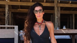 Las fotos de Florencia de la V en microbikini desde las playas de Tailandia.