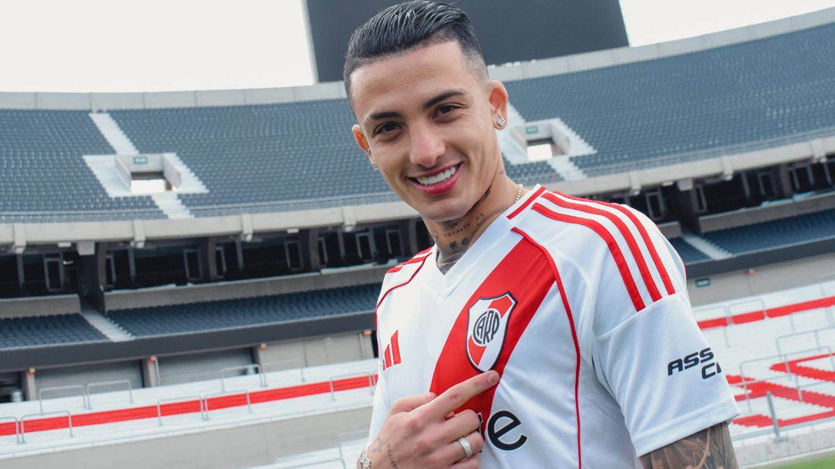 Castaño es el 20 colombiano en vestir la camiseta de River.