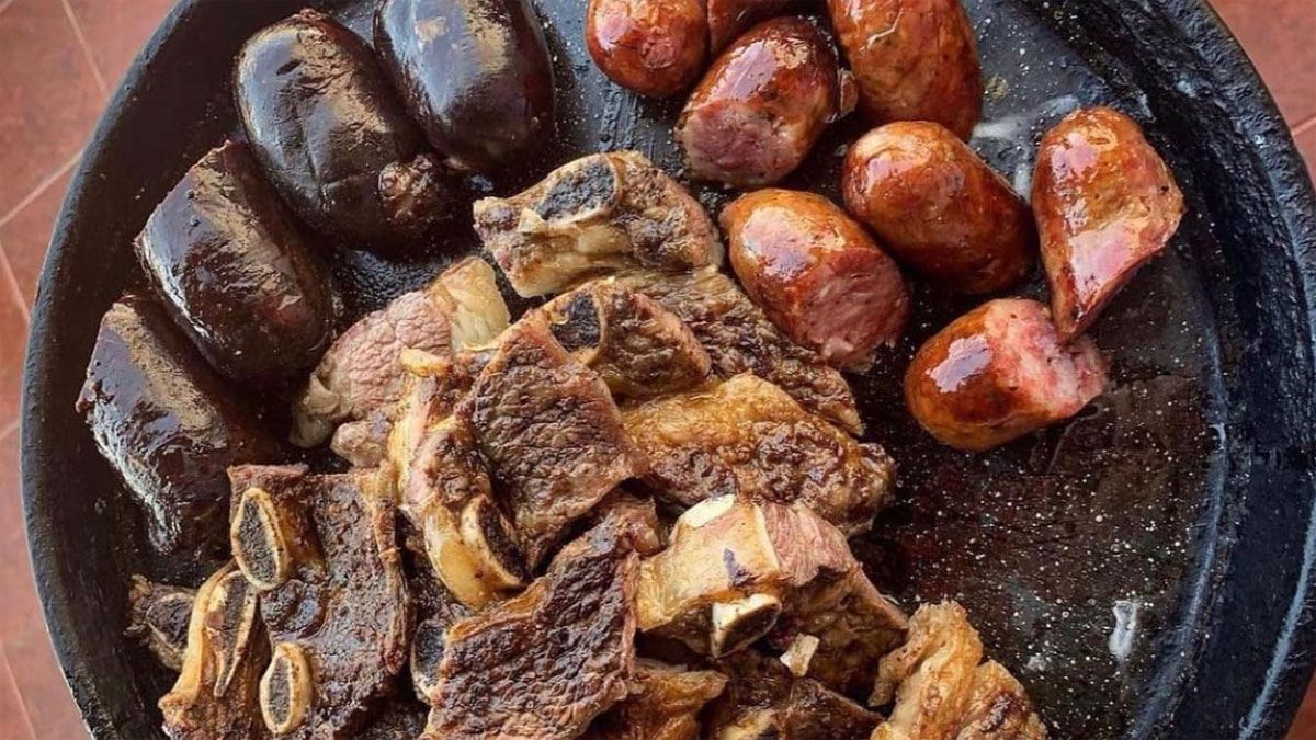 El asado argentino no puede faltar en la mesa de todo el mundo.