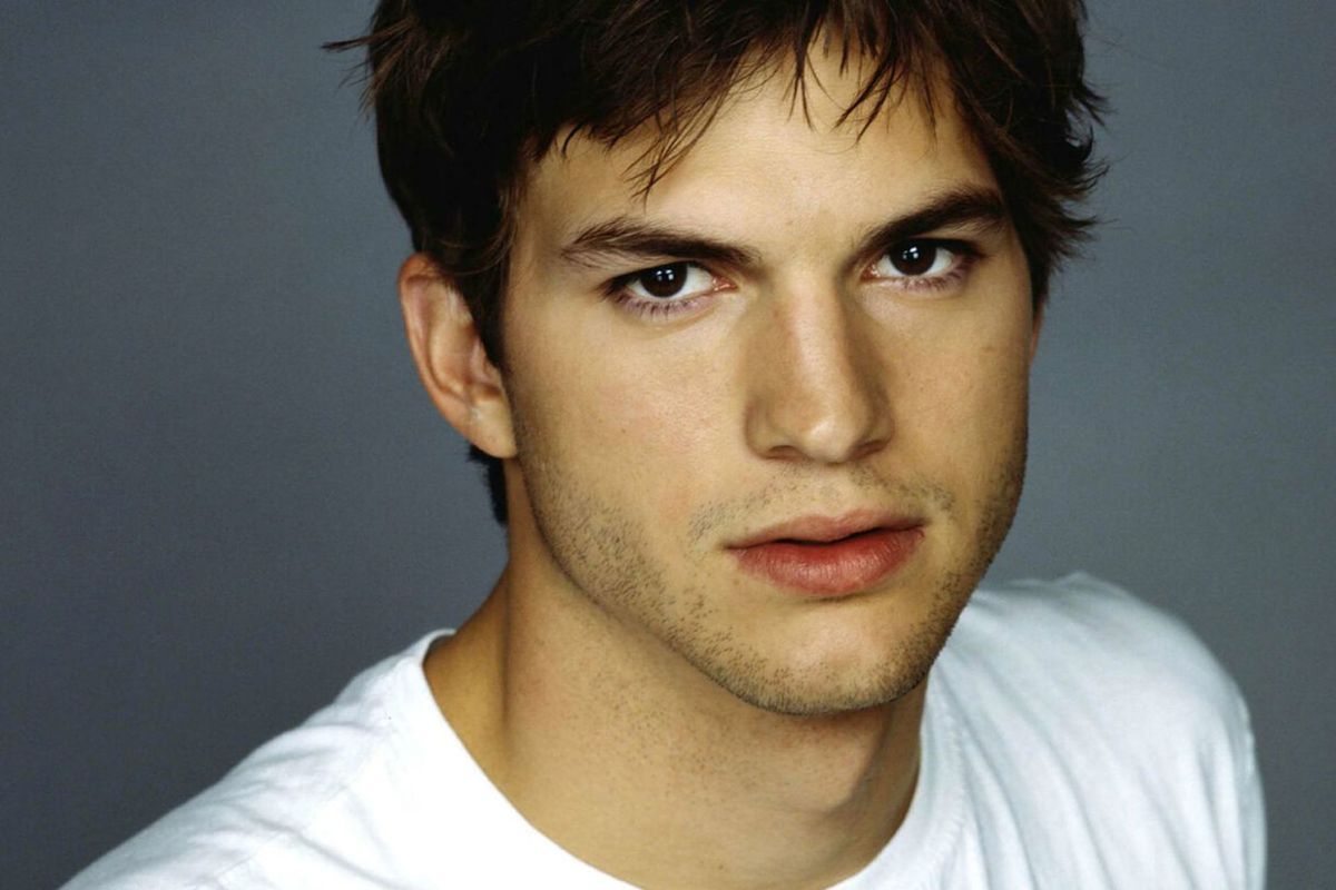 Ashton Kutcher es una bomba con esta gran película de amor