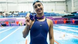 Agostina Hein es campeona mundial juvenil de natación.