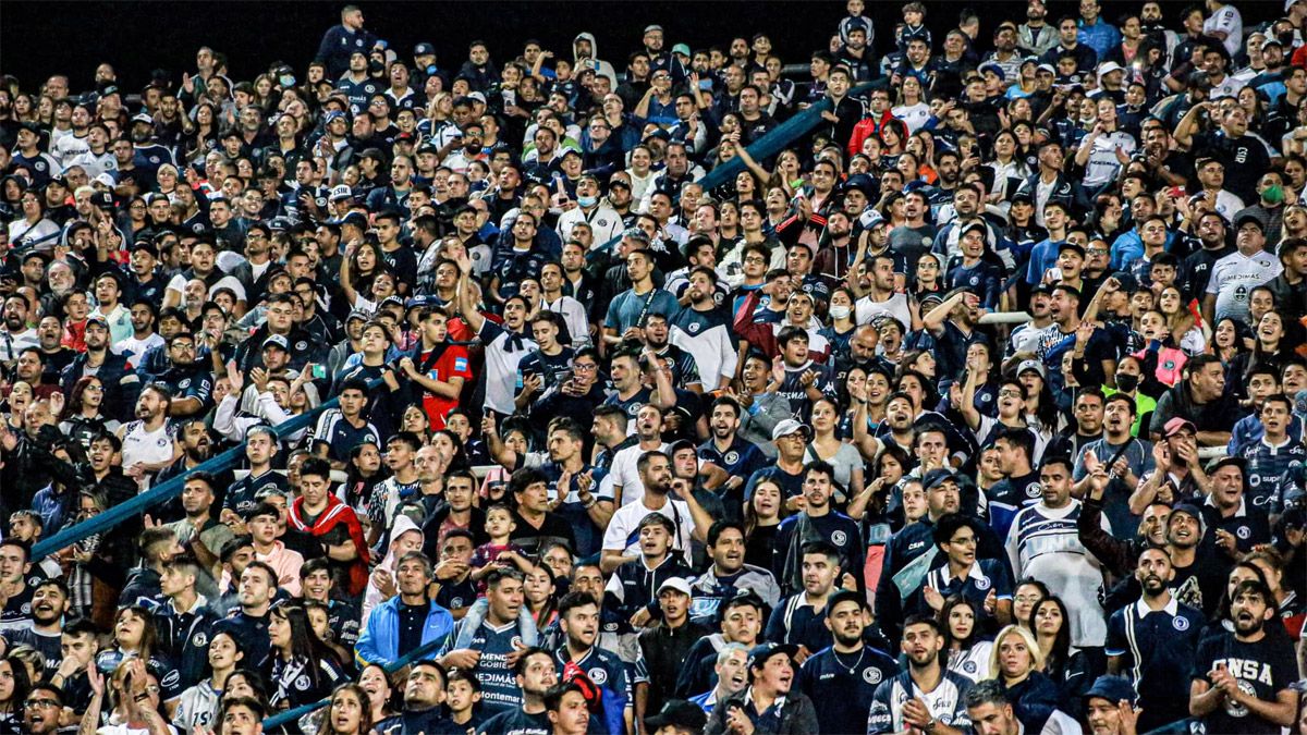 Se espera en San Luis una masiva concurrencia de hinchas de Independiente Rivadavia. Foto: gentileza Independiente Rivadavia.