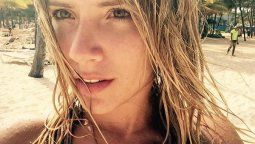 Las vacaciones hot de Laurita Fernández