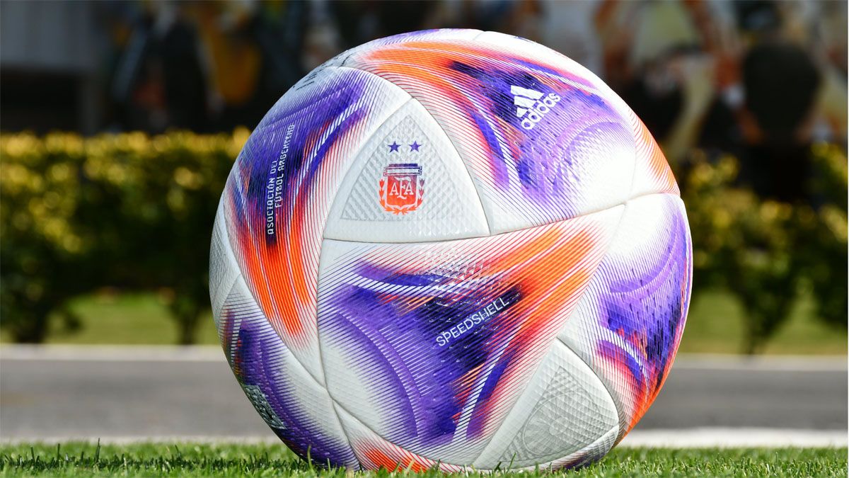 Esta es la nueva pelota del fútbol argentino.