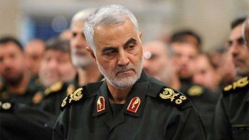 Estados Unidos mató a un importante militar iraní e Irán promete 