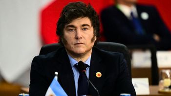 Javier Milei lo definió: ¿Es feriado el lunes 18 de agosto?