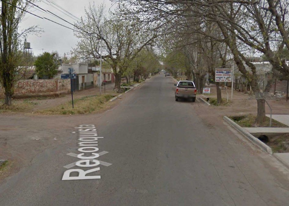 A punta de cuchillo una patota asaltó a dos chicos