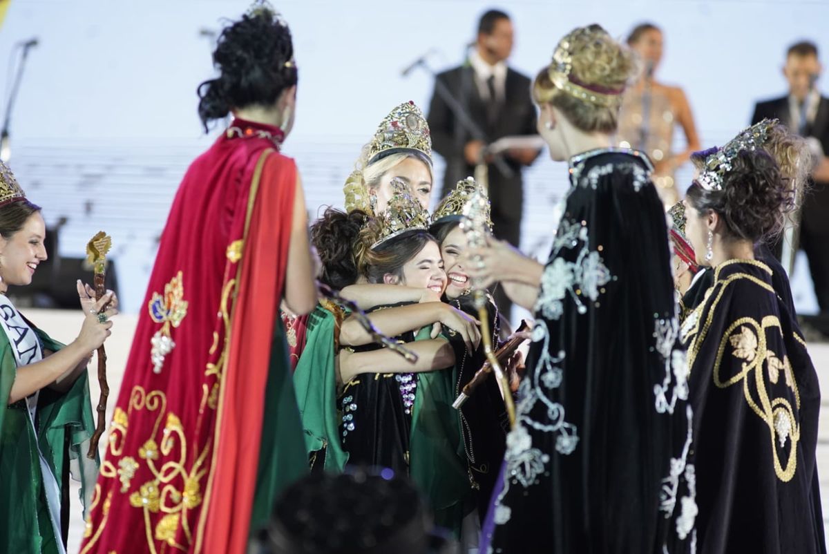 La elección de la Reina de la Vendimia es un atractivo cultural. La elección de la Reina de la Vendimia es un atractivo cultural.