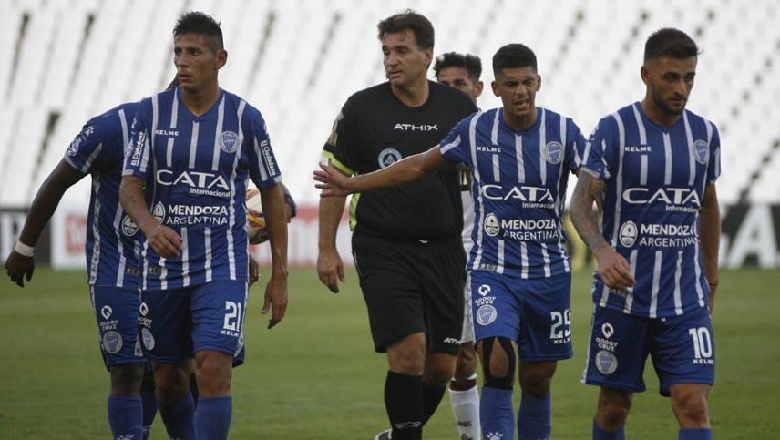La era Gómez arrancó con una derrota: Godoy Cruz cayó 2 a 0 ante Lanús