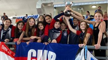Mendoza de Regatas brilló en el Nacional de natación de infantiles y menores 