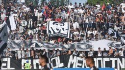 El Legrotaglie luce un gran marco para el clásico