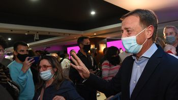 Un triunfo que consolida a Rodolfo Suarez y da nacimiento al 