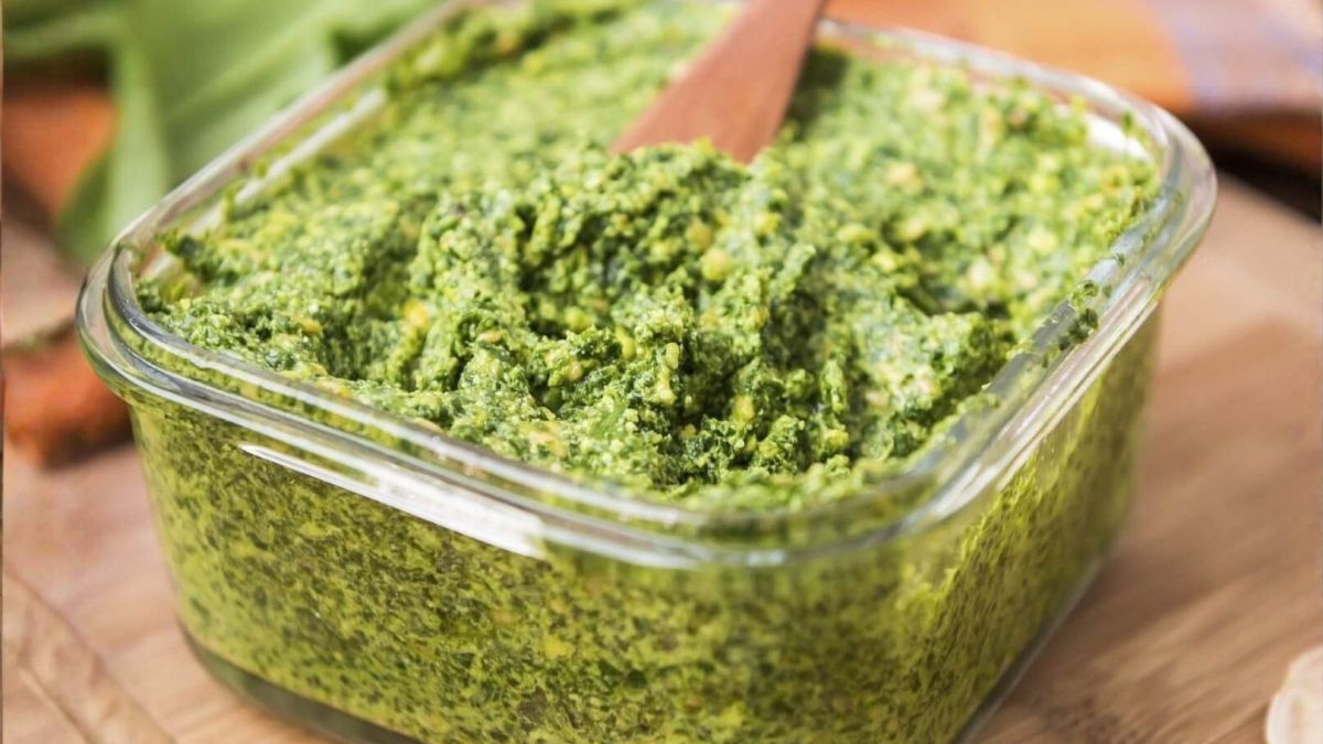 Cómo hacer Pesto clásico: la receta de la salsa con 6 ingredientes y original de la cocina italiana