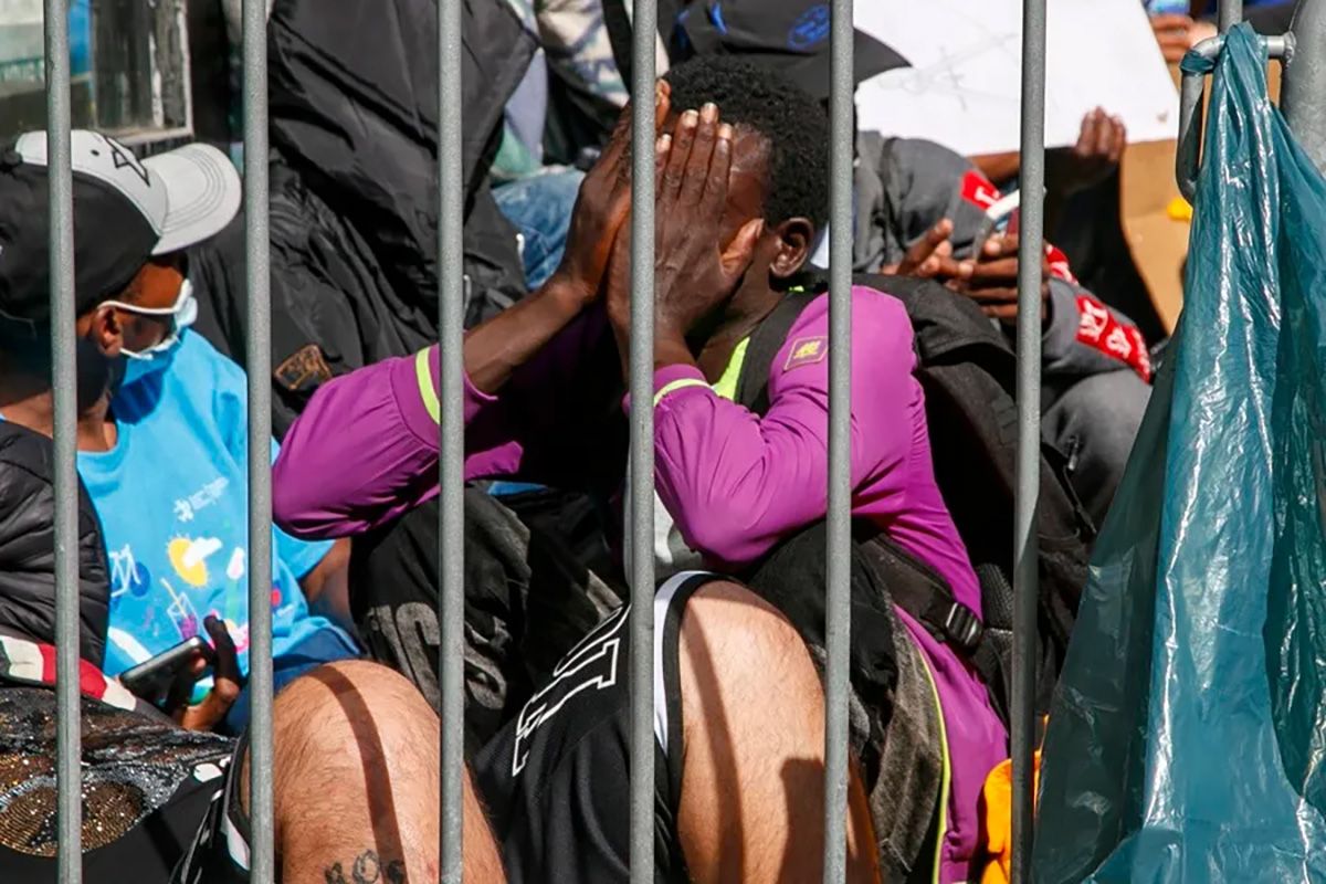 El comisionado de Inmigración de Nueva York, Manuel Castro, alertó sobre la creciente incertidumbre que viven los migrantes en Nueva York.