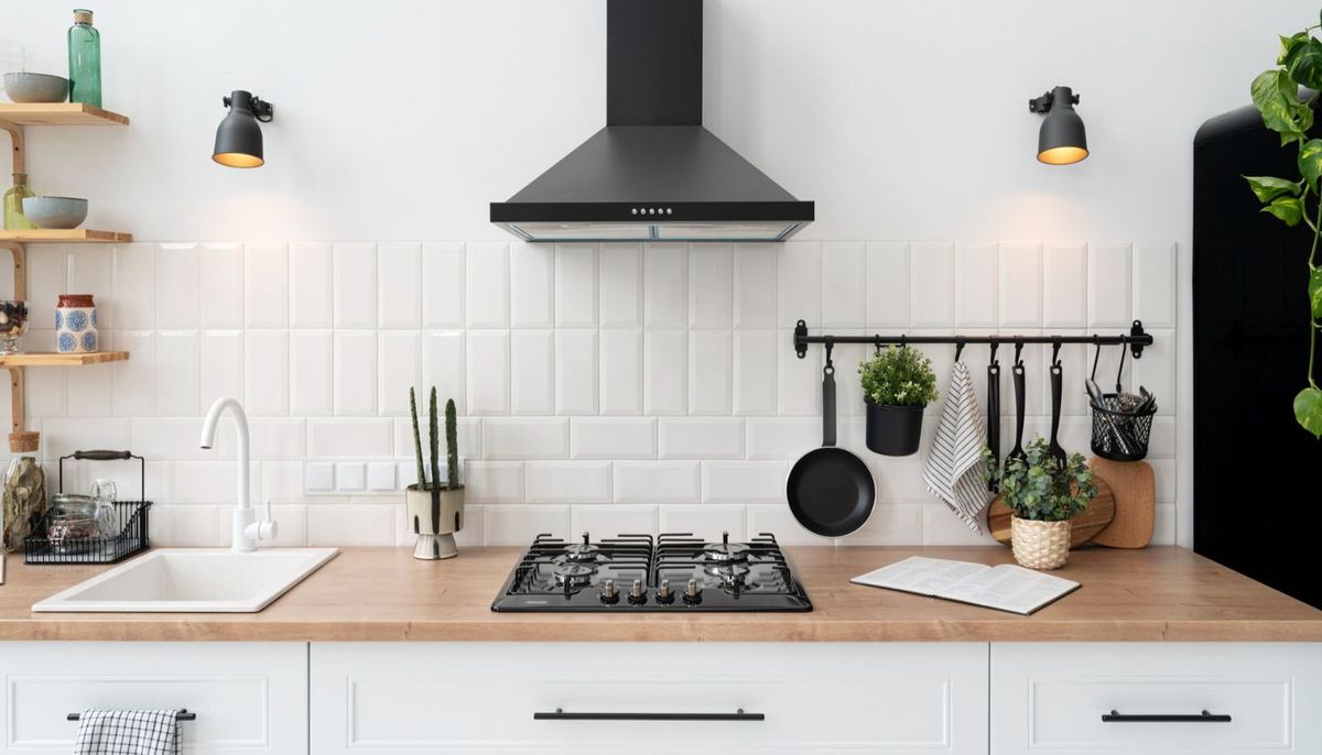 Paso a paso: cómo preparar un perfume para quitar el olor a frito de la cocina
