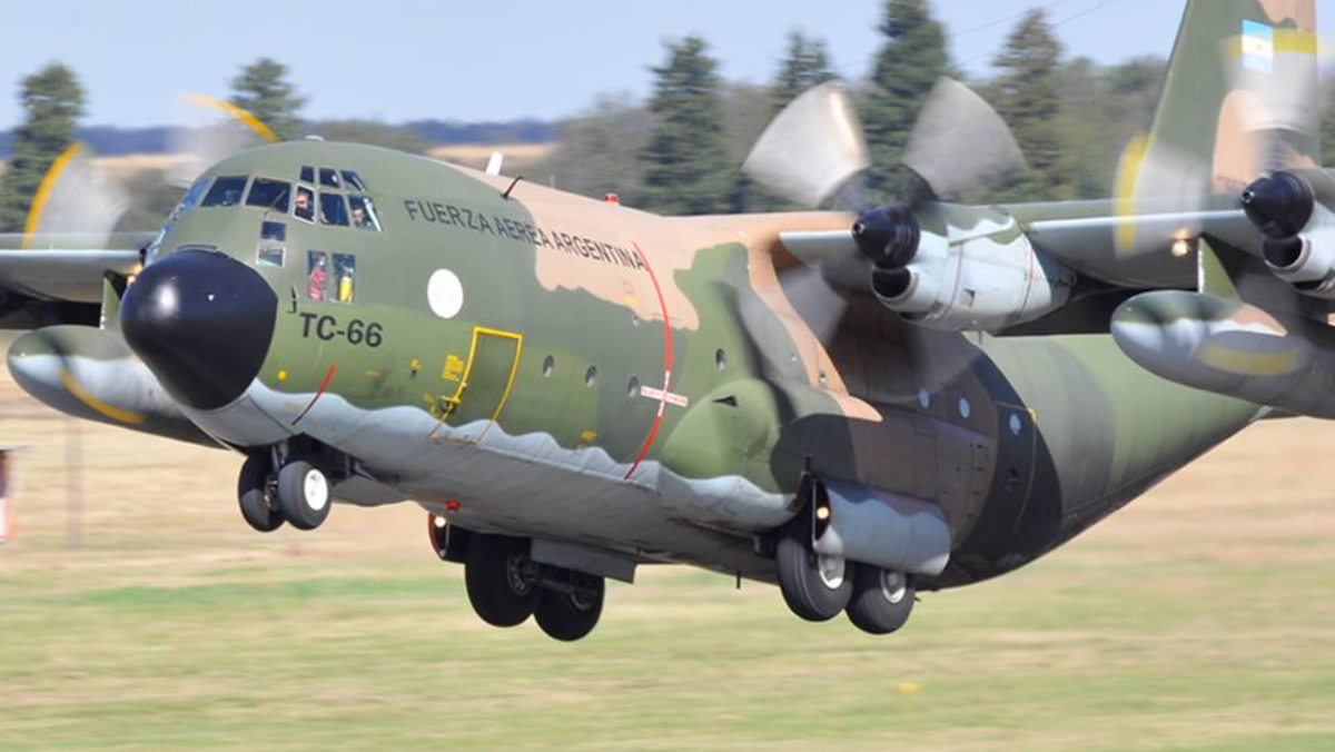 Un avión Hércules como el que llevará al equipo de Canal 7 a la Antártida. Imagen ilustrativa.