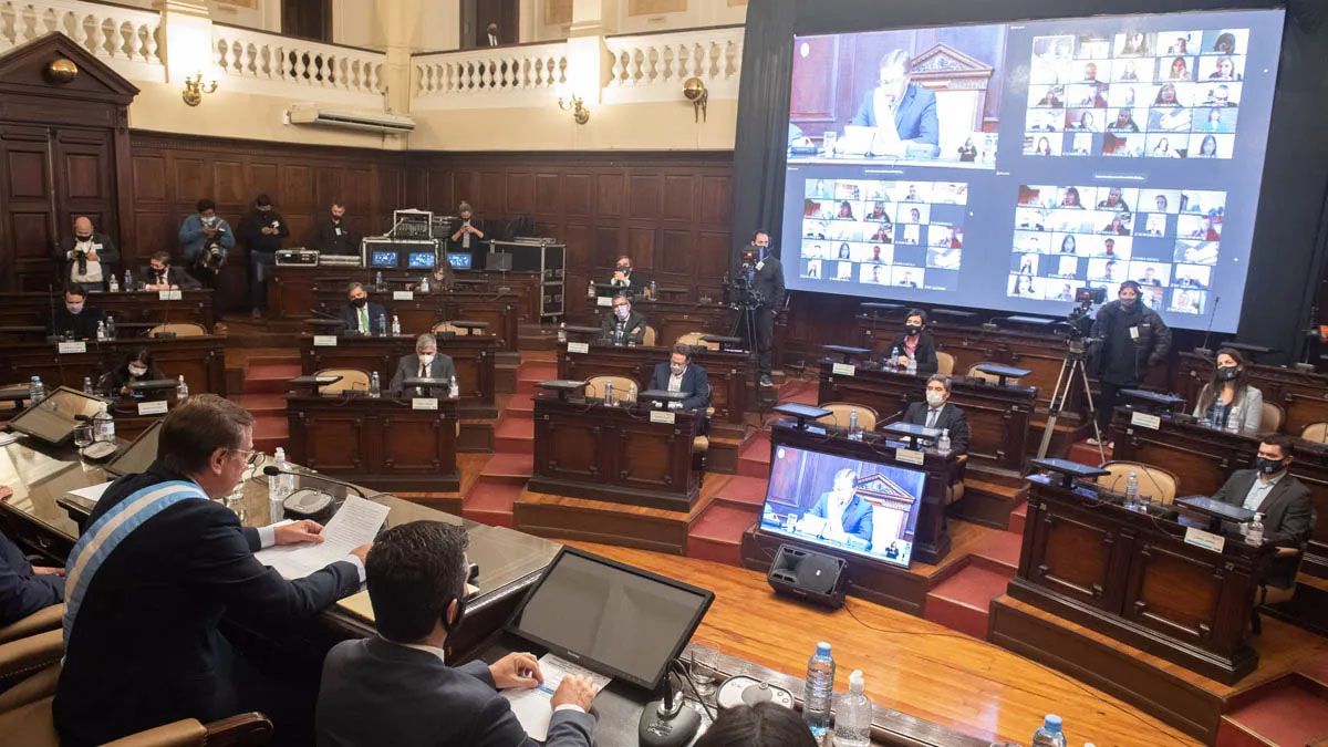 Por primera vez, Rodolfo Suarez dará su discurso anual ante un recinto repleto. En 2020 y 2021, la pandemia por Covid lo impidió.