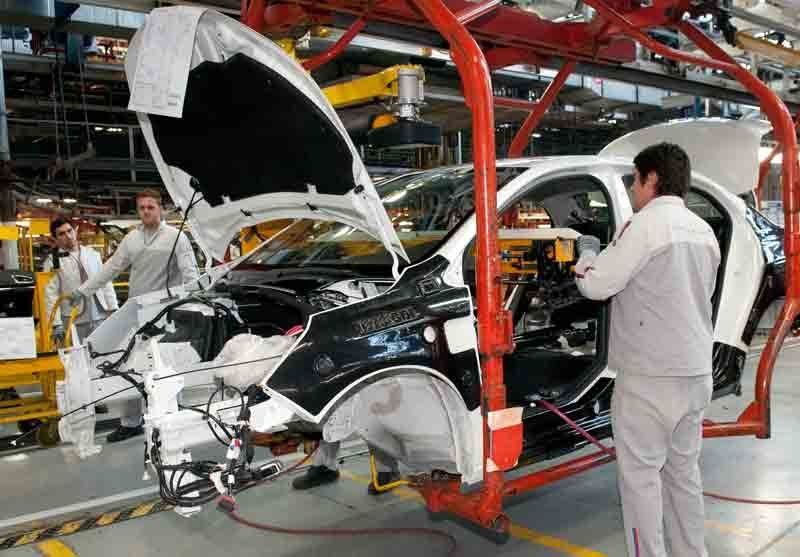 El envío del proyecto de Ley de Promoción de Inversiones en la Industria Automotriz había sido anunciado por el presidente Alberto Fernández a comienzos de marzo de 2021.