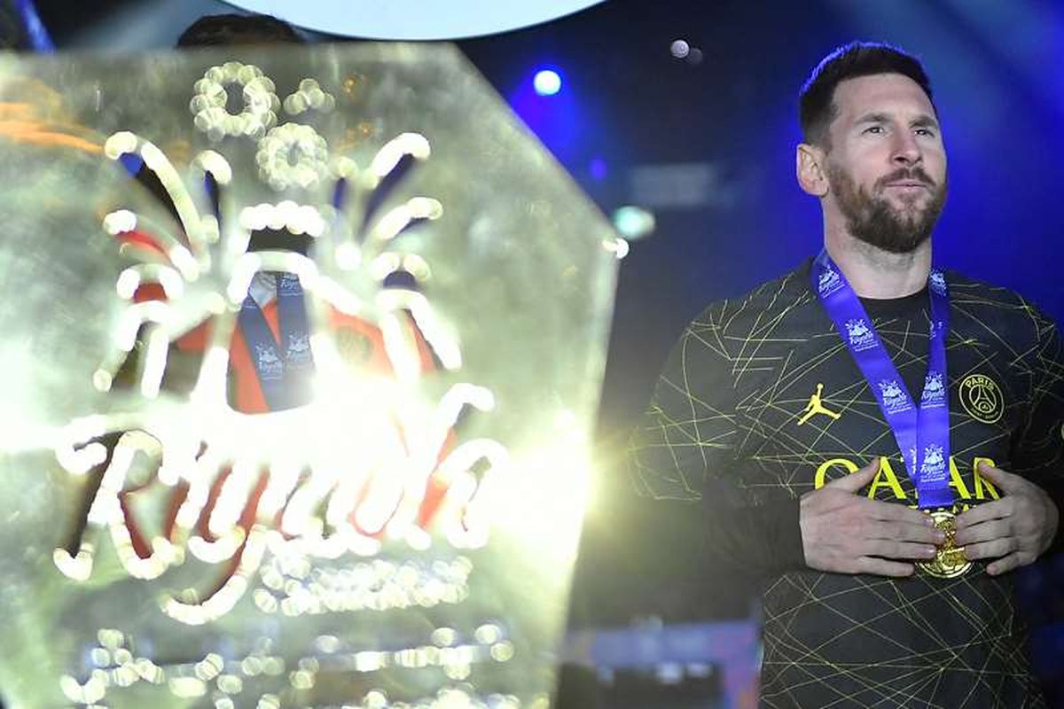 Tras una semana intensa en Qatar y Arabia, Messi no jugará este lunes