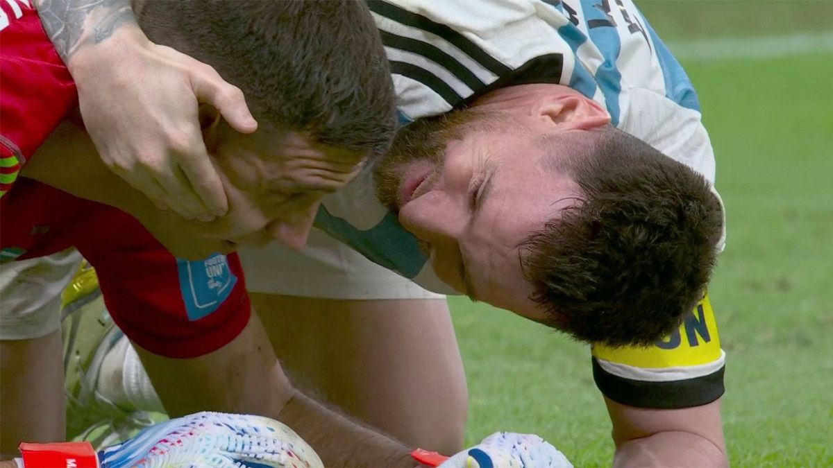 El Dibu Martínez y Lionel Messi