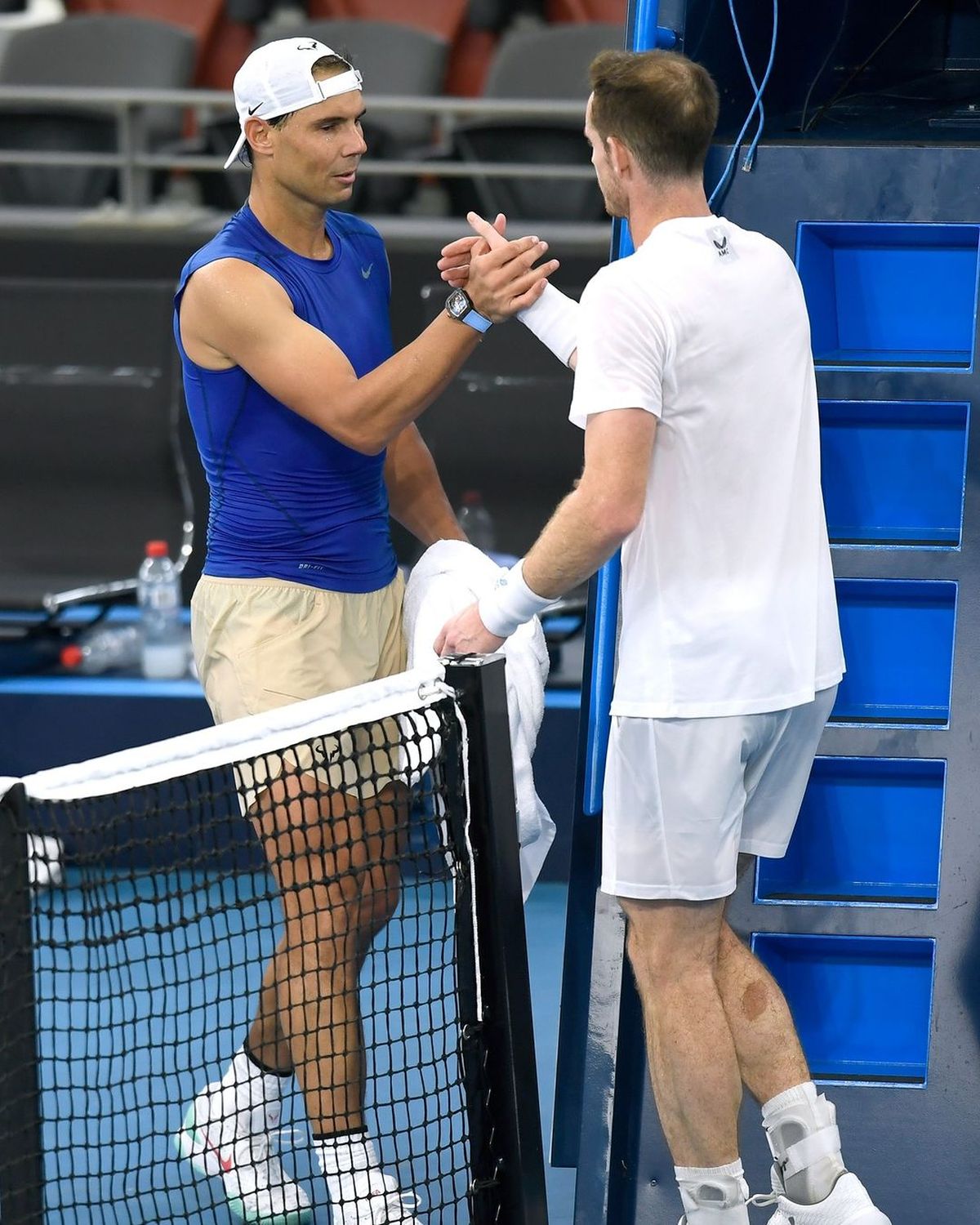 Nadal se entrenó con Murray y debutará ante un rival surgido de la qualy Nadal se entrenó con Murray y debutará ante un rival surgido de la qualy