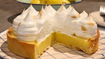 Lemon pie: cómo hacer la tarta de limón cremosa, con base de galletitas y en pocos minutos Lemon pie: cómo hacer la tarta de limón cremosa, con base de galletitas y en pocos minutos