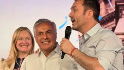 El presidente Javier Milei felicitó a Alfredo Cornejo por el contundente triunfo que logró en Mendoza, en donde se dio el mayor batacazo del país.  El presidente Javier Milei felicitó a Alfredo Cornejo por el contundente triunfo que logró en Mendoza, en donde se dio el mayor batacazo del país.