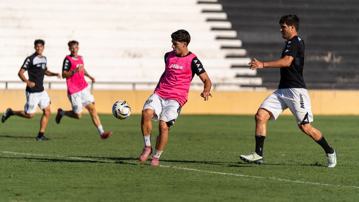 Gimnasia y Esgrma se prepara para el debut en Primera Divisi&oacute;n. Foto: Gentileza Prensa Gimnasia.&nbsp;