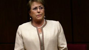Michelle Bachelet descartó renunciar a la presidencia