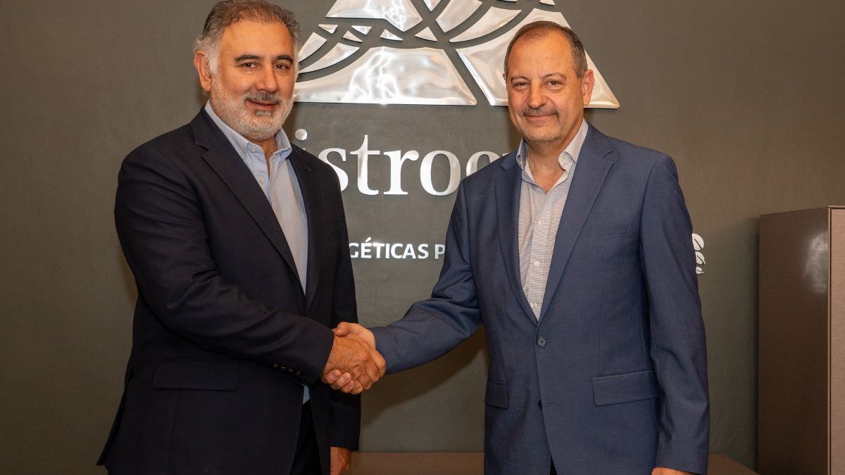 Fabián Gregorio, CEO de PSJ Cobre Mendocino y Edgardo Fonoll, de Distrocuyo. Fabián Gregorio, CEO de PSJ Cobre Mendocino y Edgardo Fonoll, de Distrocuyo.