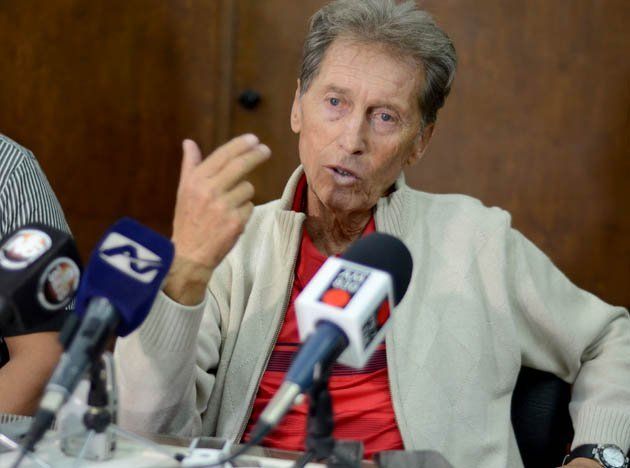 Estudiantes de La Plata busca jugadores en Mendoza