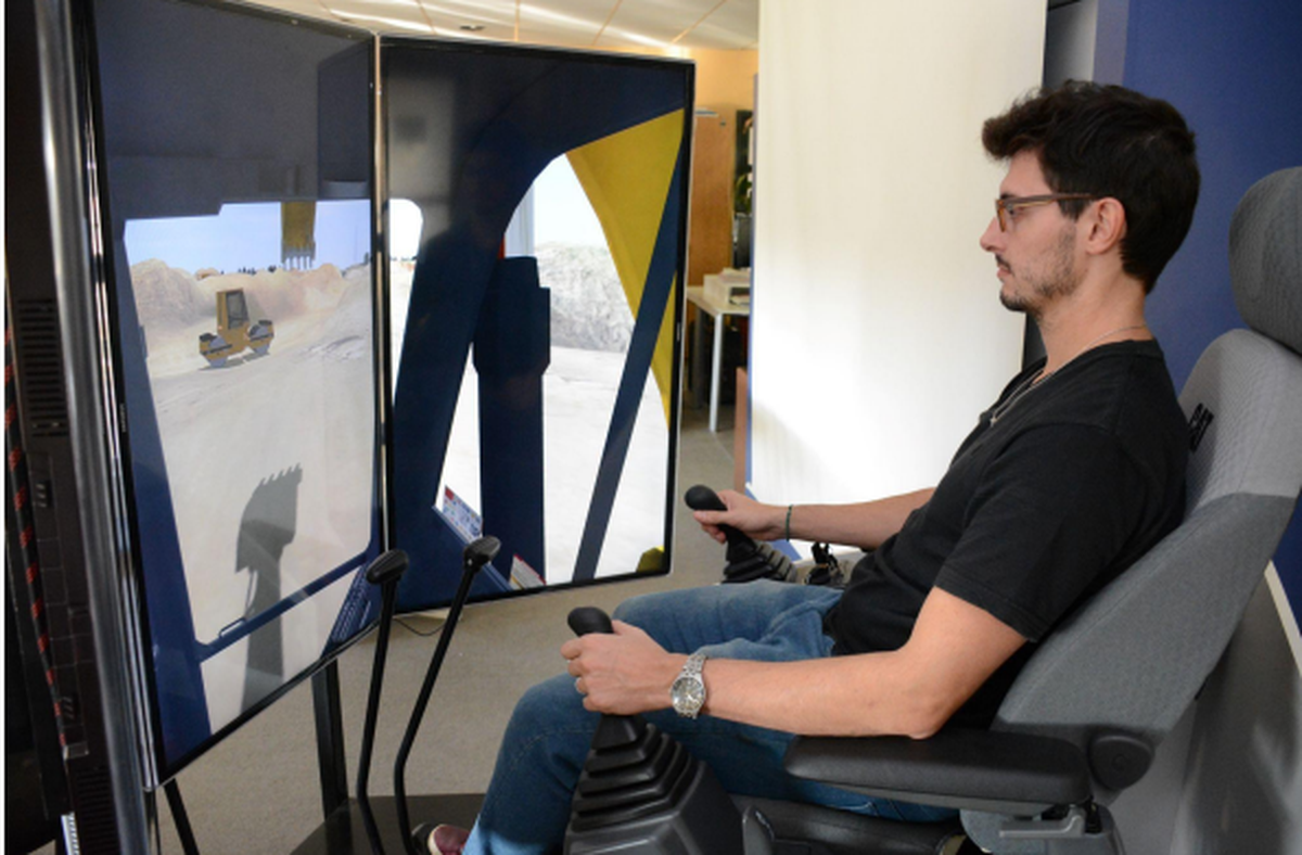 Así son los simuladores para aprender a realizar perforaciones mineras. Así son los simuladores para aprender a realizar perforaciones mineras.