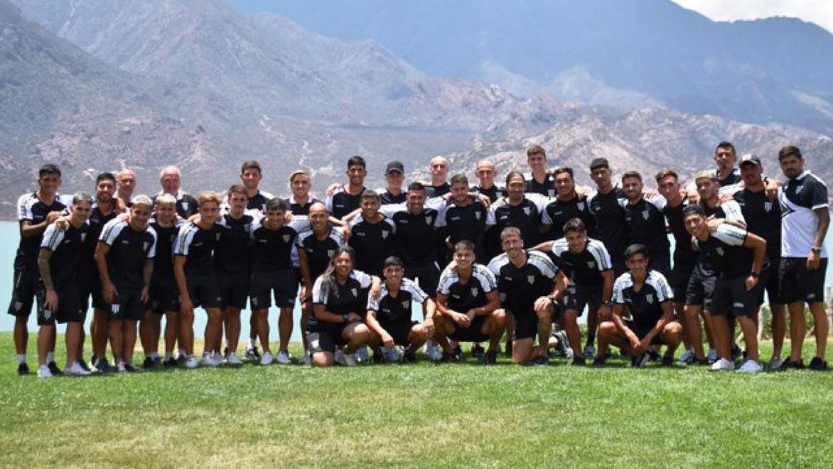 Gimnasia y Esgrima tendrá su debut ante Defensores de Belgrano en el Víctor Legrotaglie.