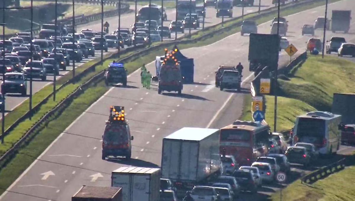 Hubo corte de tránsito en la Panamericana por el accidente. Hubo corte de tránsito en la Panamericana por el accidente.
