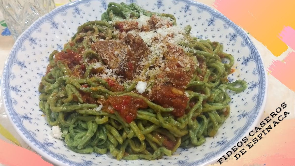 Beneficio de comer tallarines caseros. Beneficio de comer tallarines caseros.